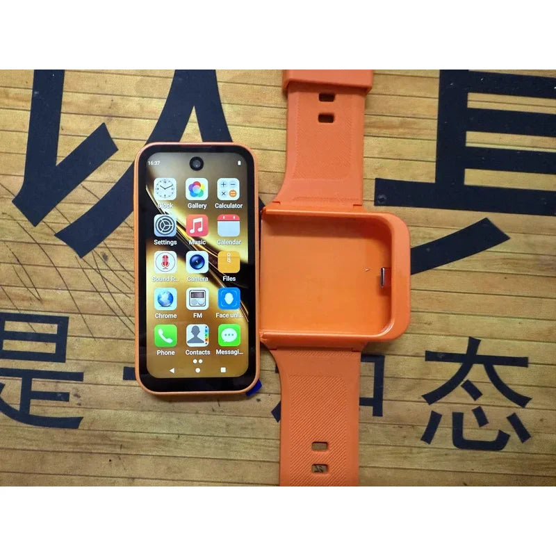 2026 Q333 Mini Android 12.0 Smart Watch 3.97 Inches 8GB RAM 256GB ROM Dual SIM Standby Play Store 4G Little Smart Watch Phone